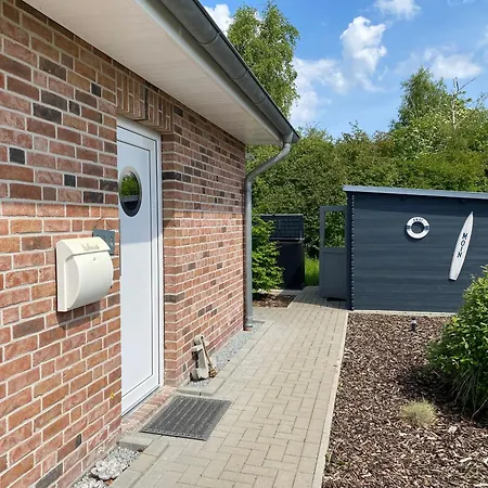 Huus In Hoddersdiek 27 A